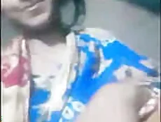 Desi Village Girlfriend Reveals Her Breasts and Genitalia | boobs-breast-desi
